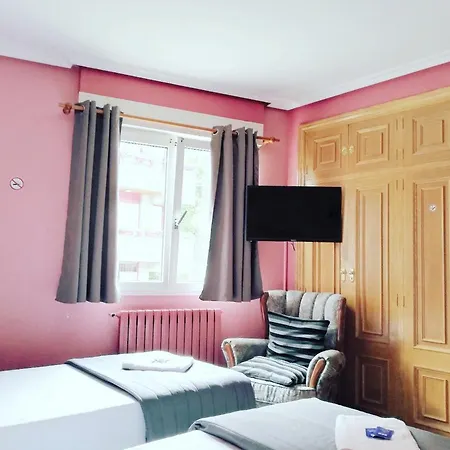 Txoko Maitea Pentsioa * Urnieta