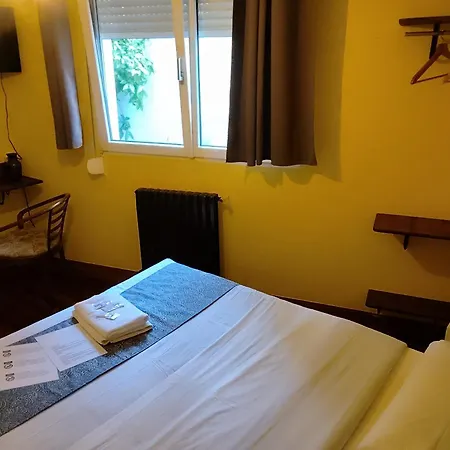 Txoko Maitea Pentsioa Guest house *