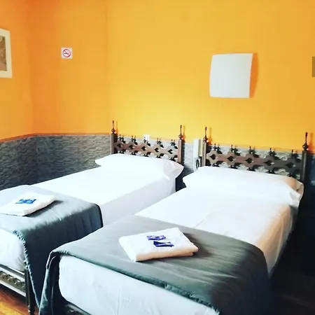 Txoko Maitea Pentsioa בית הארחה אורנייטה