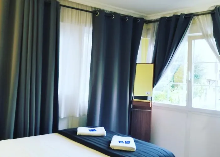 Txoko Maitea Pentsioa Guest house Urnieta