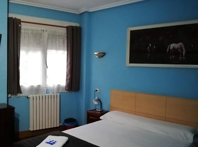 Txoko Maitea Pentsioa Guest house Urnieta